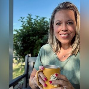 Meet your Posher, Christina